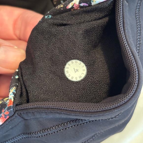 lululemon athletica Black Multicolor Leggings - Picture 6 of 9